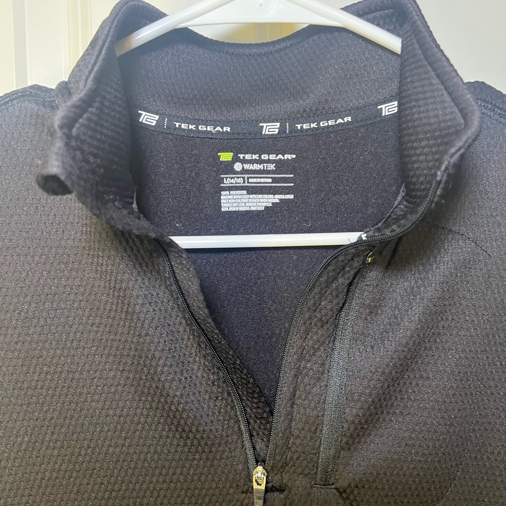 Tek Gear Black Textured Quarter-Zip Pullover - Picture 3 of 6